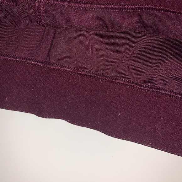 Maroon Sports Bra - Picture 5 of 6